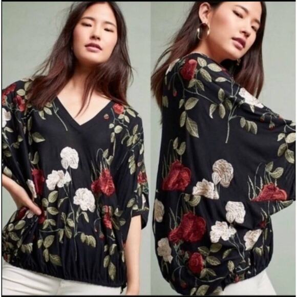 Anthropologie Akemi + Kin Allora Embroidered Top Size XS/S Oversized - Picture 1 of 7